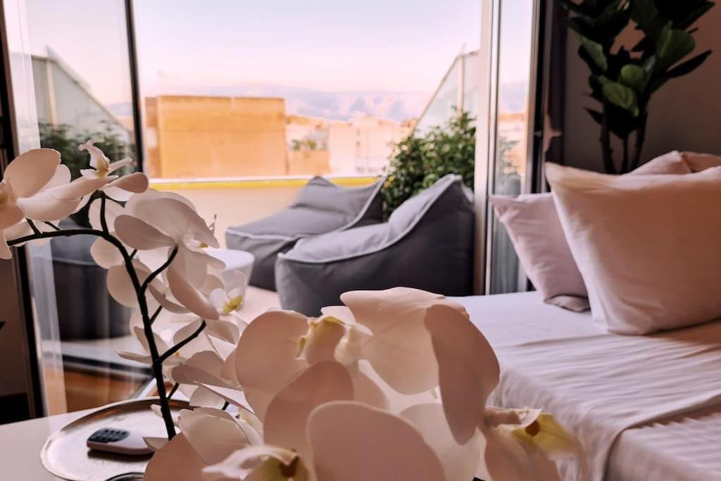 شقة Heated Plunge Pool & Firepit Acropolis Penthouse أثينا المظهر الخارجي الصورة